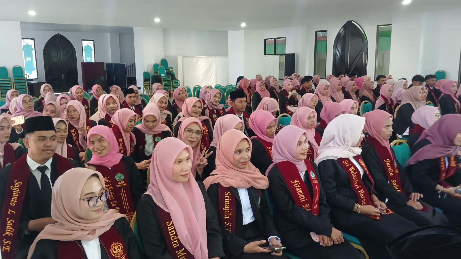 Momen pelaksanaan yudisium Sarjana di Fakultas Ekonomi dan Bisnis Islam IAIN Ternate